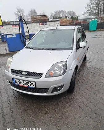 kleczew Ford Fiesta cena 5500 przebieg: 310000, rok produkcji 2006 z Kleczew